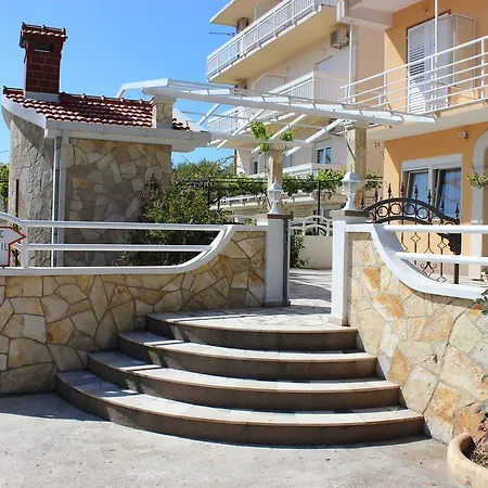 Apartment Gradac 5198c