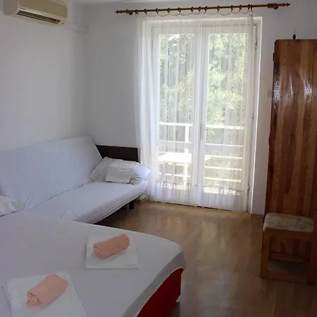 Apartment Gradac 5198c Gradac (Split-Dalmatia)